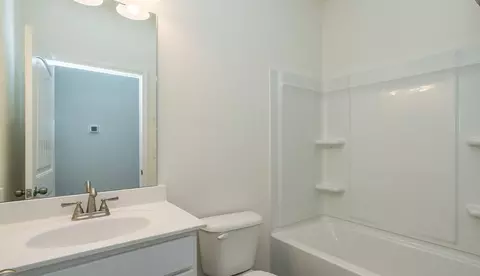 Bath - Cottage Ct, Thomaston, GA 30286 photo 2 of 2