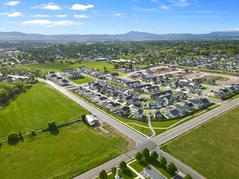 View/Area - 195 E 580 N, Providence, UT 84332 photo 6 of 13