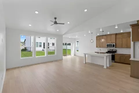 Living - 195 E 580 N, Providence, UT 84332 photo 1 of 4
