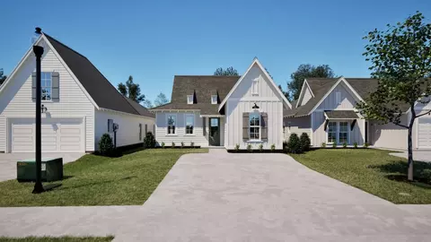 1289 Woodland Cir, Opelika, AL 36801