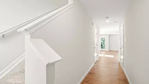 Entry Way - 10316 Mae Ct, Cincinnati, OH 45251 photo 1 of 13