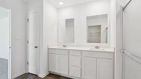 Bath - 2301 Legacy Pointe Blvd, Plainfield, IL 60586 photo 1 of 7
