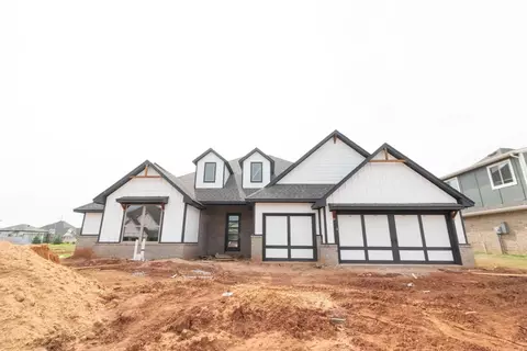 5601 Prickly Wild Way, Edmond, OK 73034