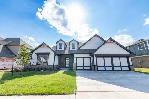 5601 Prickly Wild Way, Edmond, OK 73034