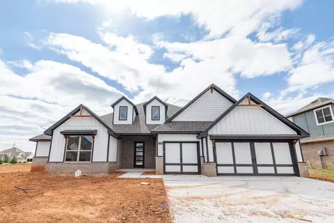 5601 Prickly Wild Way, Edmond, OK 73034