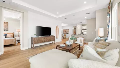 Living - 10614 Eclipse St, Sarasota, FL 34241 photo 3 of 9