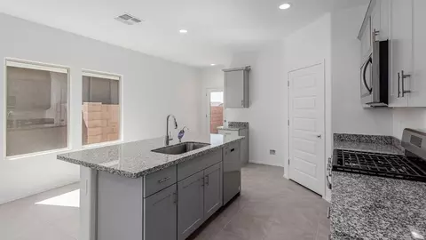 Kitchen - 3985 E Market St, Tucson, AZ 85706 photo 3 of 13