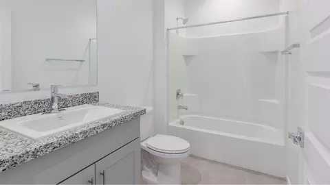 Bath - 3985 E Market St, Tucson, AZ 85706 photo 2 of 11