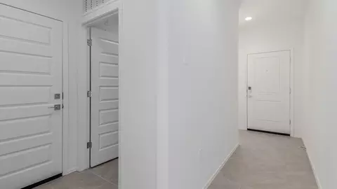 Entry Way - 3985 E Market St, Tucson, AZ 85706 photo 1 of 5