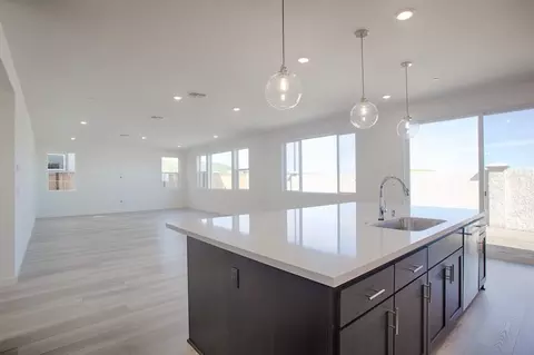 Living - 2441 Cinnabar Dr, Fairfield, CA 94533 photo 6 of 9