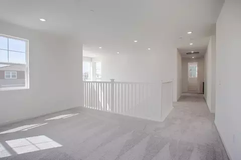 Entry Way - 2441 Cinnabar Dr, Fairfield, CA 94533 photo 6 of 12