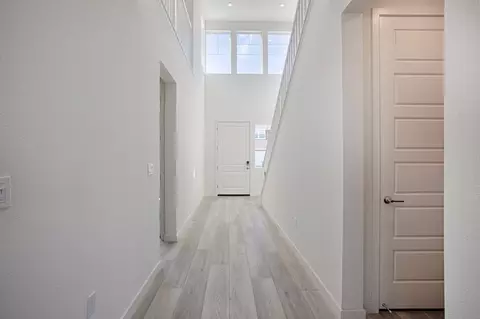 Entry Way - 2441 Cinnabar Dr, Fairfield, CA 94533 photo 2 of 12