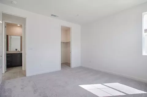 Bedroom - 2441 Cinnabar Dr, Fairfield, CA 94533 photo 11 of 18