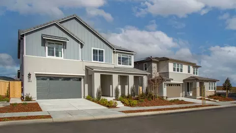 Exterior - 2441 Cinnabar Dr, Fairfield, CA 94533 photo 7 of 13