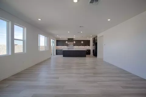 Living - 2441 Cinnabar Dr, Fairfield, CA 94533 photo 4 of 9