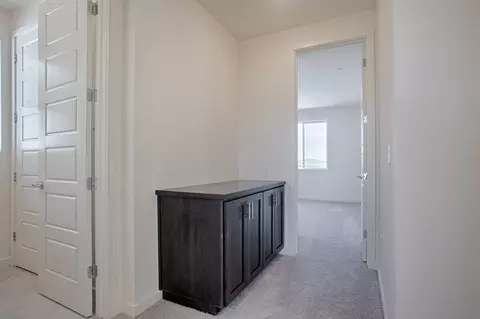 Entry Way - 2441 Cinnabar Dr, Fairfield, CA 94533 photo 8 of 12