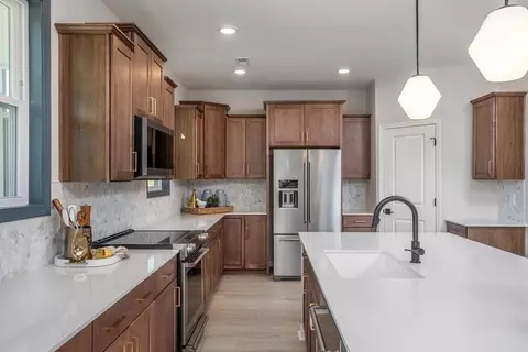 Kitchen - 1012 Prominence Dr, Durham, NC 27712 photo 2 of 12
