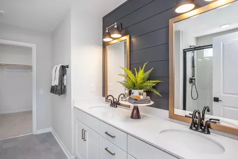 Bath - 1012 Prominence Dr, Durham, NC 27712 photo 1 of 10