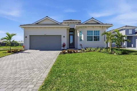 15729 Raveneli Ct, Fort Myers, FL 33908
