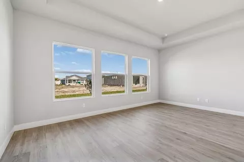 Living - 7635 Addison Ave, Bradenton, FL 34210 photo 4 of 5