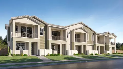 8149 E Petunia Ave, Mesa, AZ 85212