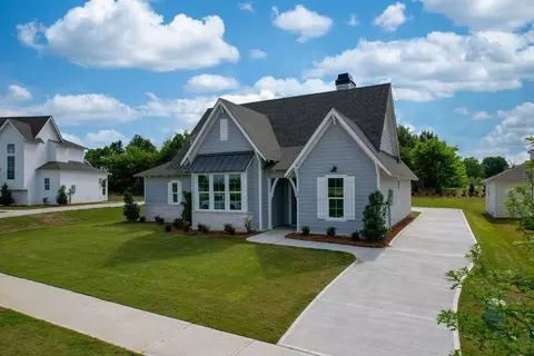 Exterior - 227 Everley Ave, Pike Road, AL 36064 photo 7 of 14
