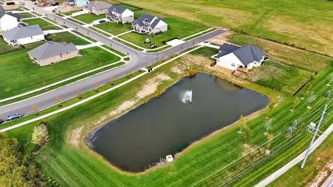 View/Area - 4914 Aspen Dr, Hamilton, OH 45011 photo 2 of 11