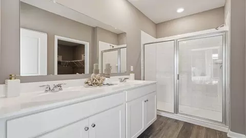 Bath - 4510 Christopher Pl, Penn Laird, VA 22846 photo 1 of 3