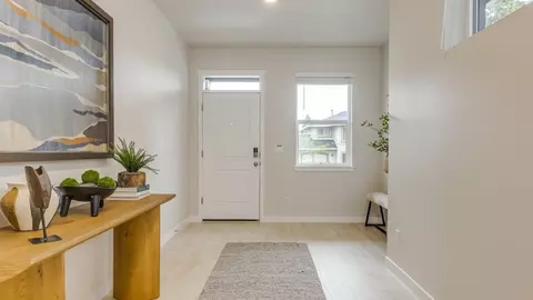 Entry Way - 3774 SW Eleven Mile Ave, Gresham, OR 97080 photo 1 of 4