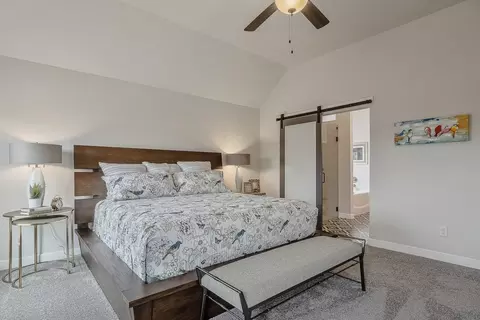 Bedroom - 16140 Tall Grass Dr, Moore, OK 73170 photo 3 of 8