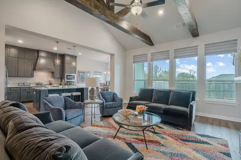 Living - 16140 Tall Grass Dr, Moore, OK 73170 photo 2 of 4