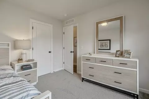 Bedroom - 16140 Tall Grass Dr, Moore, OK 73170 photo 8 of 8