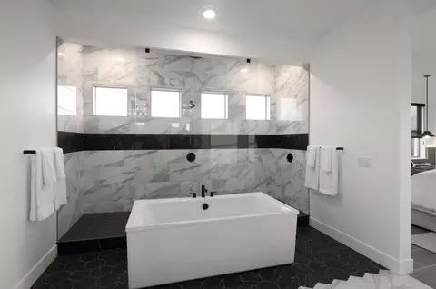 Bath - 11592 Crosby Ranch Ct, Sparks, NV 89441 photo 4 of 7