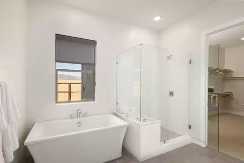 Bath - 11592 Crosby Ranch Ct, Sparks, NV 89441 photo 2 of 7