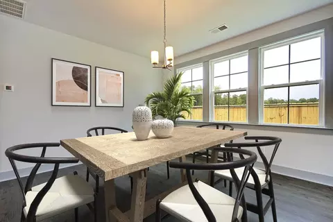 Dining - 732 8th Ave N, Myrtle Beach, SC 29588 photo 2 of 3