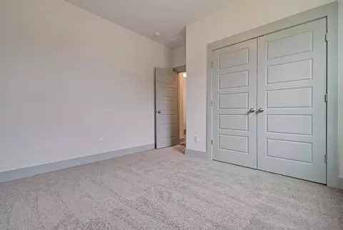 Bedroom - 732 8th Ave N, Myrtle Beach, SC 29588 photo 5 of 8