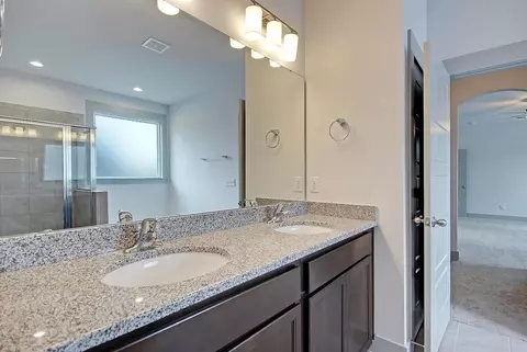 Bath - 732 8th Ave N, Myrtle Beach, SC 29588 photo 3 of 4