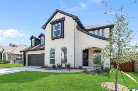 8909 Athens Dr, Argyle, TX 76226