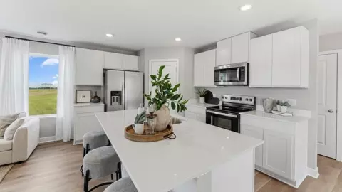 Kitchen - 1083 Shoreview Dr, Jordan, MN 55352 photo 4 of 8
