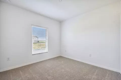 Bedroom - 4969 Eagle Rock Dr, Wimauma, FL 33598 photo 4 of 8