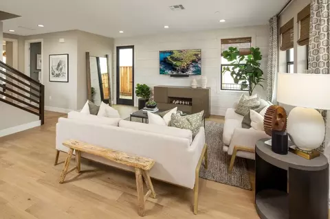 Living - 98 8th St, Marina, CA 93933 photo 1 of 4