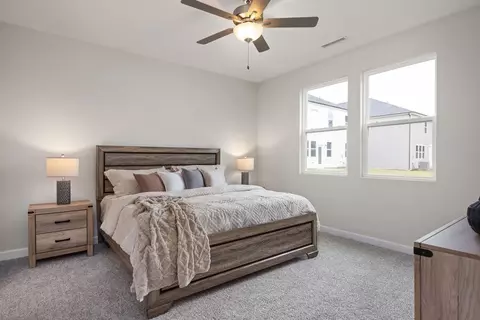 Bedroom - 2915 Carpenter Rd, Durham, NC 27704 photo 4 of 6