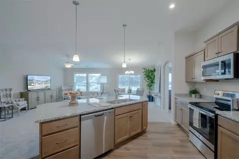 Kitchen - 632 Station Dr, Ludlow, KY 41016 photo 3 of 3
