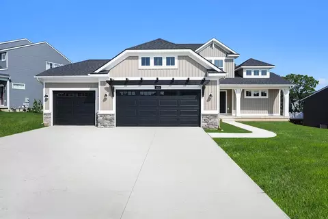Exterior - 10883 Verdant Dr, Allendale, MI 49401 photo 2 of 16