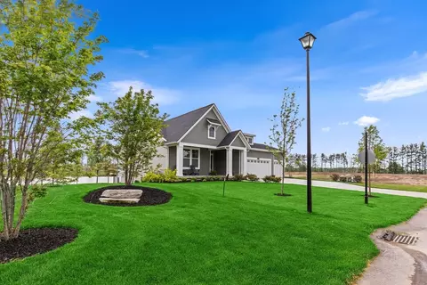 Exterior - 10883 Verdant Dr, Allendale, MI 49401 photo 14 of 16