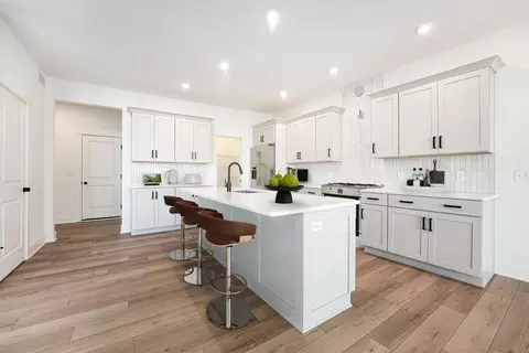 Kitchen - 10883 Verdant Dr, Allendale, MI 49401 photo 2 of 5