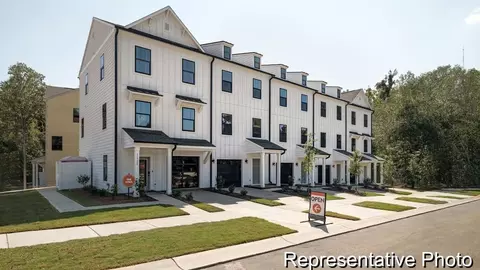 11917 Avocet St #41, Charlotte, NC 28215