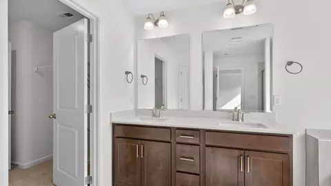 Bath - 409 Falls Bluff Dr, Wake Forest, NC 27587 photo 3 of 8