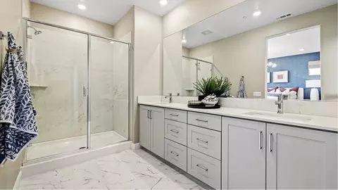 Bath - 126 Page Pl, Ramona, CA 92065 photo 1 of 4