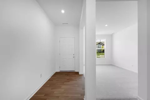 Entry Way - 6531 Calligan Rd, Pendleton, IN 46064 photo 2 of 11